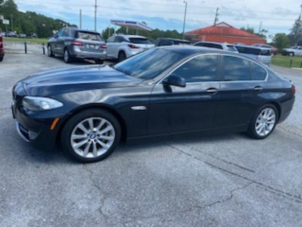2013 BMW 5 Series 528i